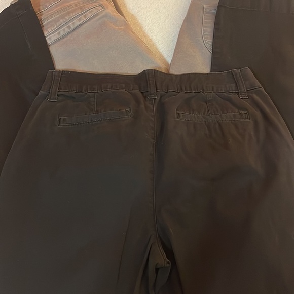 St. John’s Bay (2) and Liz Claiborne (1) Pants - Picture 7 of 11